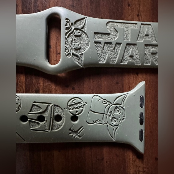 Baby Yoda Sport Band Compatible with Apple Watch 38mm 40mm 41mm 42mm - Picture 2 of 6